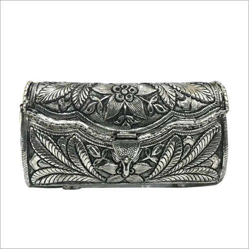 Ladies Fancy Hand Clutch