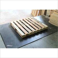 Two Way Hardwood Pallet - Color: Natural