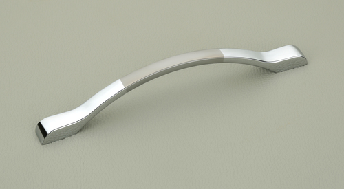 Designer Commercial Cabinet Handle - Finish: Chrome Finish