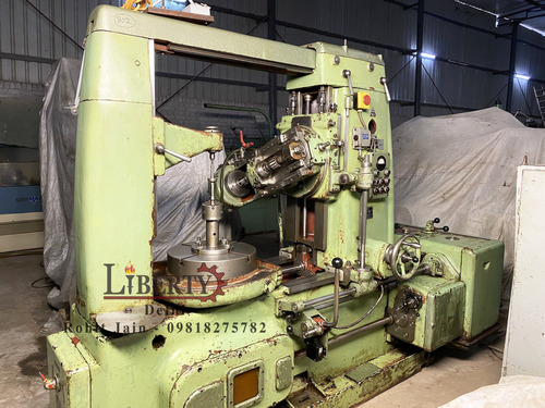 TOS FO-6 Gear Hobbing Machine
