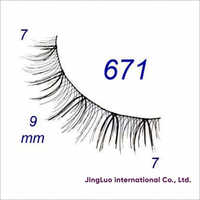 Natural Tail 671