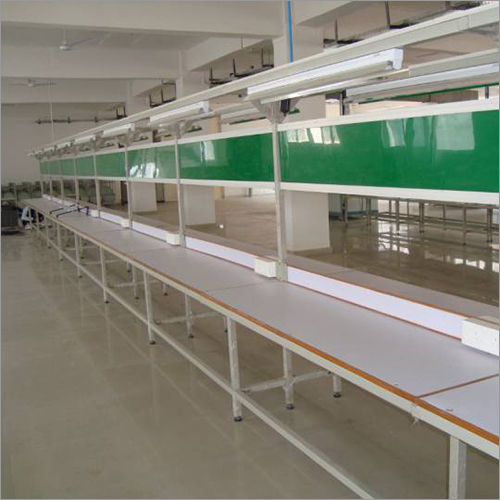 Assembly Line Conveyor For Street Lights