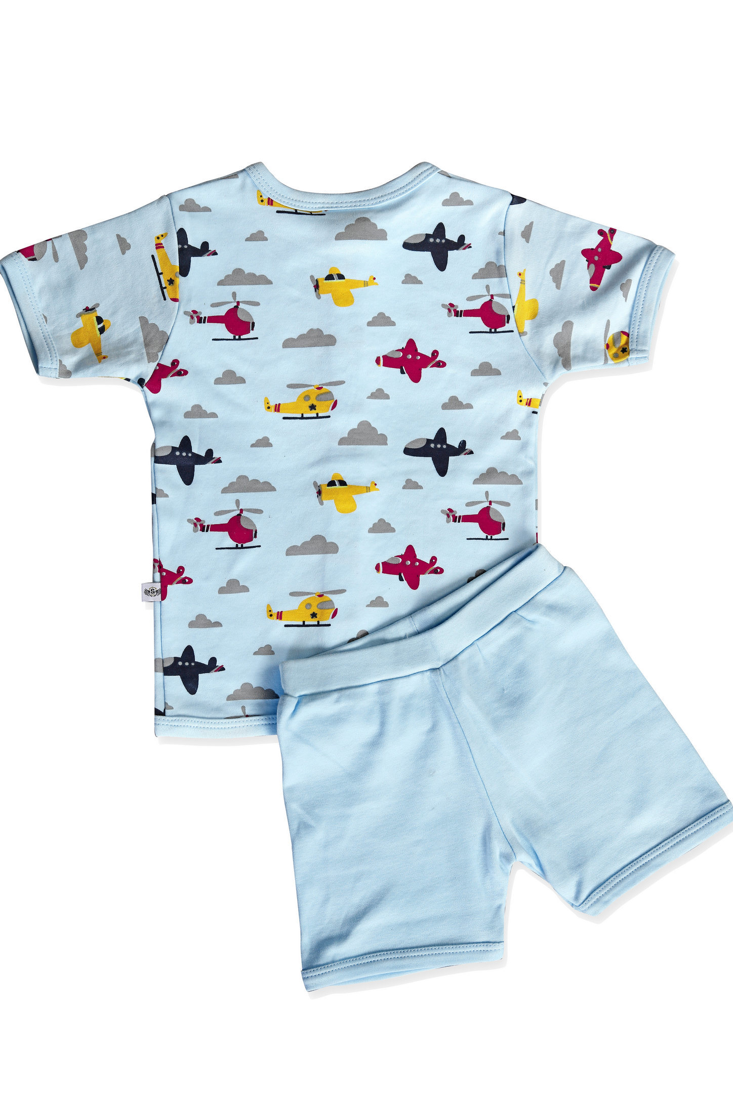 sort sleeve t shirt with short