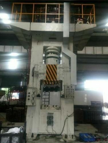 400 ton cold forging press