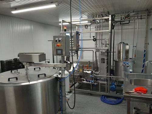 Mini Dairy Plant Capacity: 100 Kg/Hr