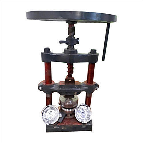 Hand Press All Type Plate Pattal Thali Making Machine Grade: Manual