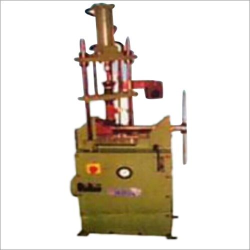 Semi Automatic Plastic Moulding Machine