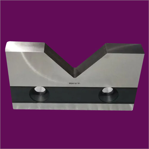Section Steel Shear Blades By PERFECT ENGINEERING WORKS