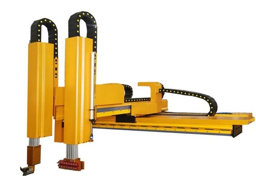 Yellow Die Casting Machine Servo Sprayer Cum Extractor