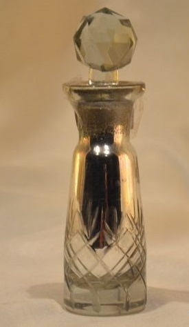 Silver Decanter,Reed Diffuser, Perfume Bottle And Decanter
