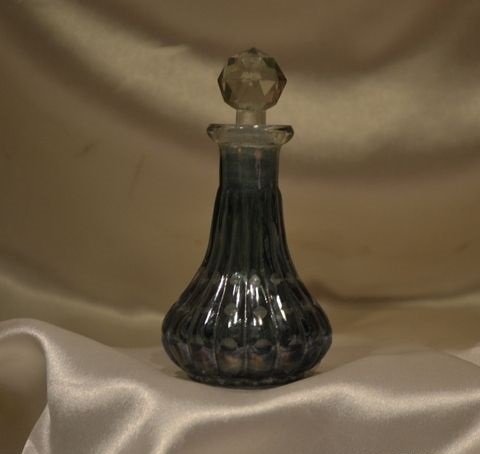 Dark Gray Round Top Decanter Beautiful Decanter Wonderful Decanter