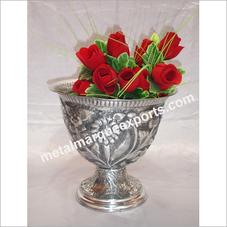Aluminum Embossed Flower Vase