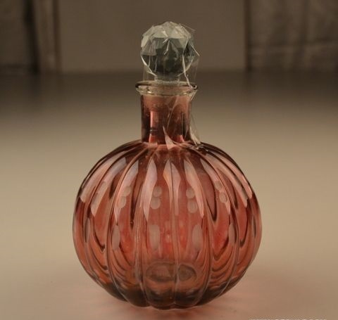 Glass Perfume Bottle And Decanter, Red Reed Diffuser ,Decorative Perfume Bottle, Scent Bottle,Fragrance Bottle,Color Decanter