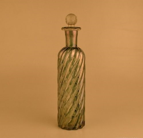 Green Luster Color Glass Decanter With Stopper, Glass Long Glass Cutting Decanter
