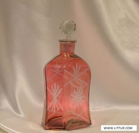 Red Glass Decor Perfume Decanter