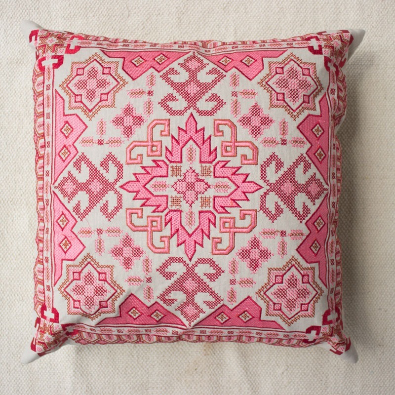 Embroidery cushion cover