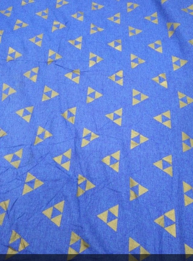 776 FIFTY & FIFTY Gold Print