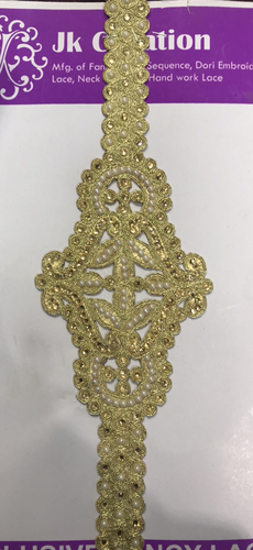 Embroidery code Dori with attaching the diamond belt