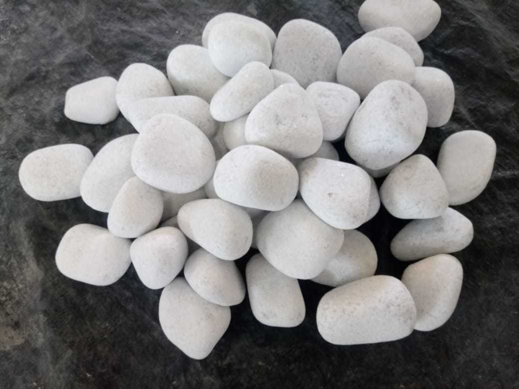 luxury quality white machine polished pebbles stone colored pebbles mosaic garden stone