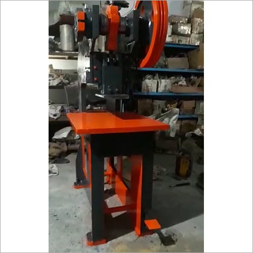 High Performance Slipper Sole Cutting Machine