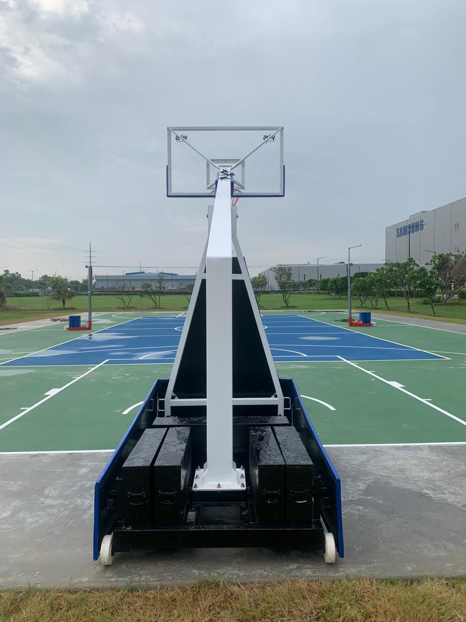 BASKETBALL POLE MOVABLE AND HEIGHT ADJUSTIBLE