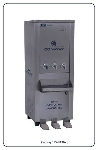  Conway 125 स्टेनलेस स्टील पेडल ऑपरेटेड वाटर डिस्पेंसर - सामान्य, गर्म और ठंडा 