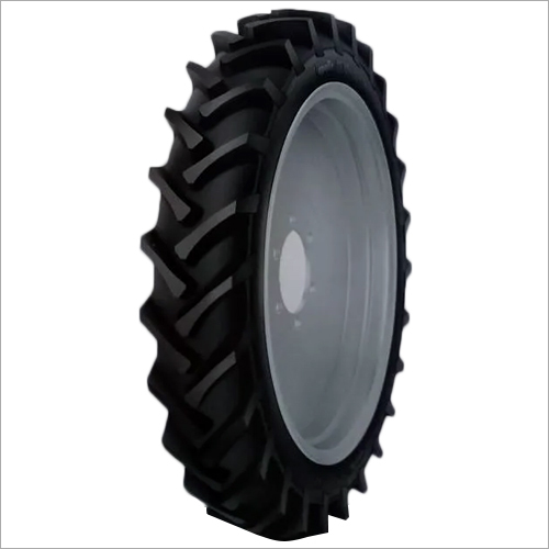 FX 515 Row Crop Tractor Tyre