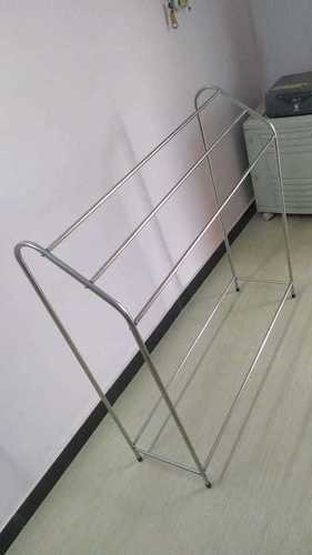 Stainless Steel Cloth Drying Hangers In Kancheepuram