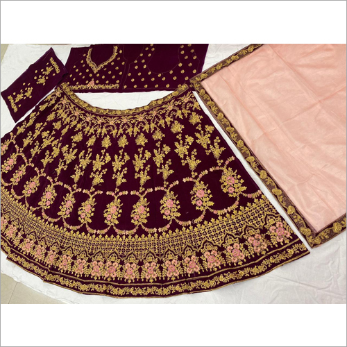 Ladies Desinger Lehenga Ladies Desinger Lehenga