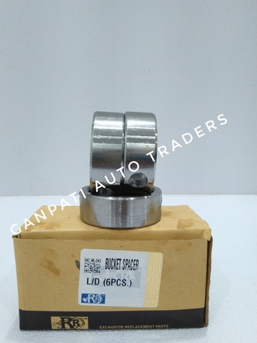 JCB BKT SPACER L/D