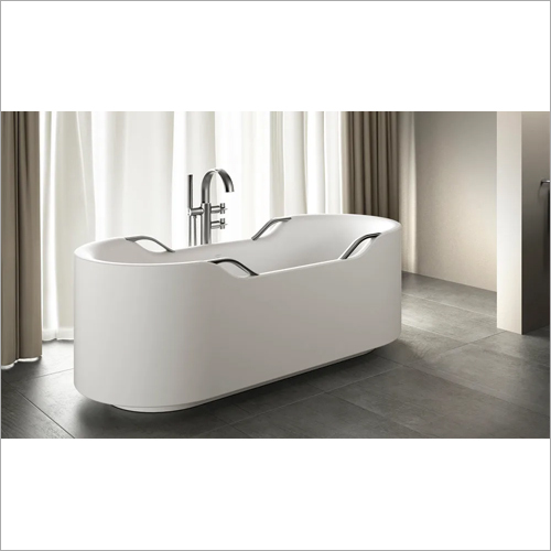 White Ceramic Bath Tub