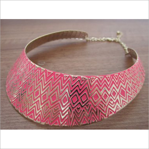 Ladies Fashionable Necklace