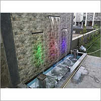 Garden Wall Fountain - Color: Multicolor