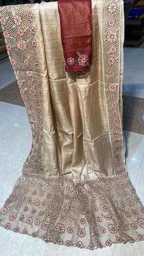 Pure Banarasi Handloom Katan Silk Off-white Color Cutwork Patola Saree -  BanarasiSaree.com