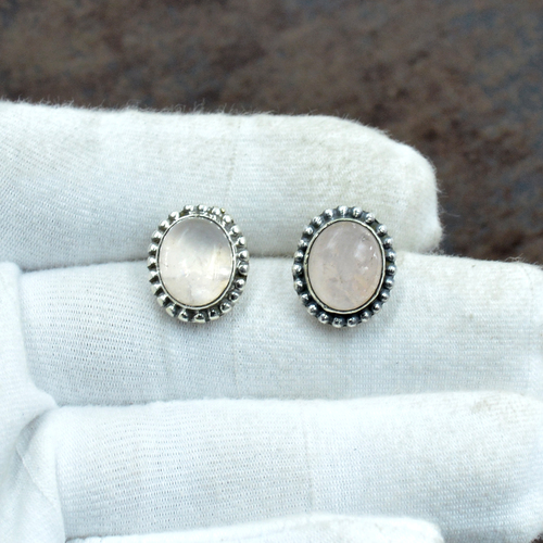 Silvesto India 925 Sterling Silver Natural Rose Quartz Oval Shape Gemstone Stud Earring For Women Size: 1.5 Cm