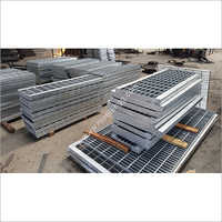 Drain Gratings - Metal, Standard Size, Silver | Galvanized Steel, Industrial Usage, Customizable With Angle Support Or Plain Finish