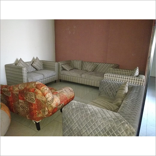 Living Room Interior Designing Services By BULL DOORS INDIA LTD.