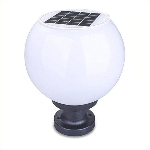 Cool White Solar Gate Light