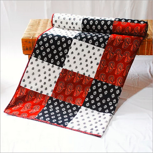 Printed Cotton Single Bed Quilt Size: Full