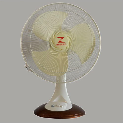 Three Blade High Speed Table Fan No. Of Blades: 3