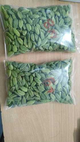 Top Quality Green And Black Cardamom