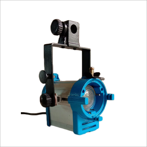 150 W Fresnel Light - Corrosion-Resistant Aluminium, 3 kg Lightweight, Blue Silver Finish, 3200K Color Temperature | Ideal for Film Shooting and TV Studio Use