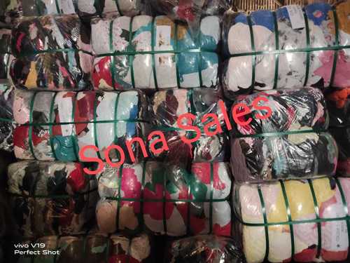 Colour baniyan cloth waste