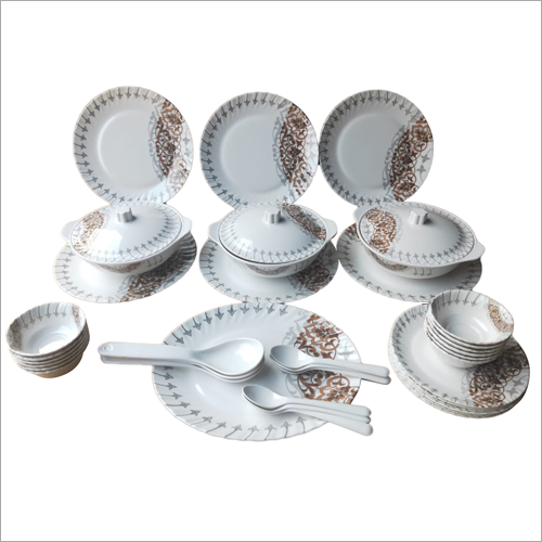 Round dinnerset