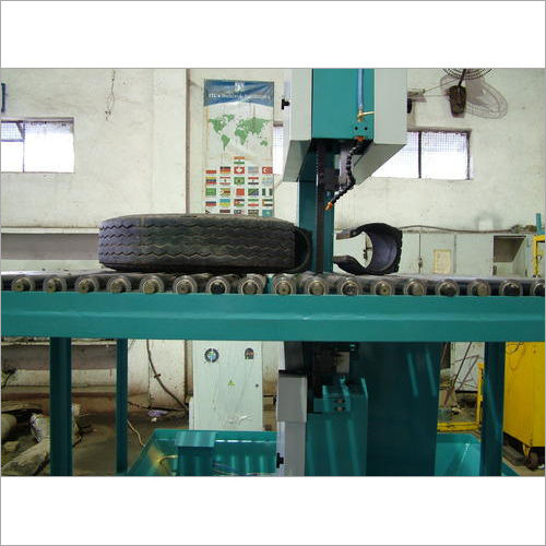 Tyre Cutting Vertical Machine