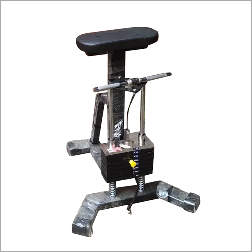 Bicep Curl Machine