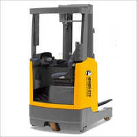 Electric Reach Truck Lifting Capacity: 2000  Kilograms (kg)