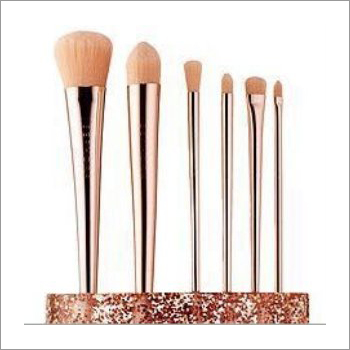 6 pcs Sets Makeup Tools By SEAKIN TRADING LIMITED