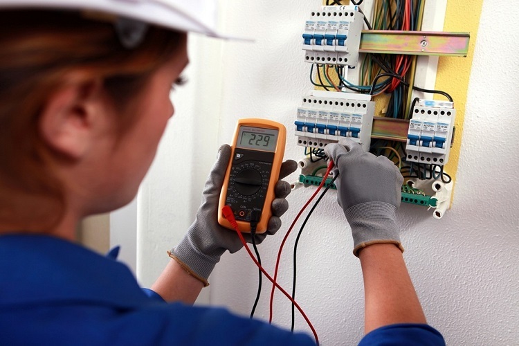 Electrical Maintenance Service