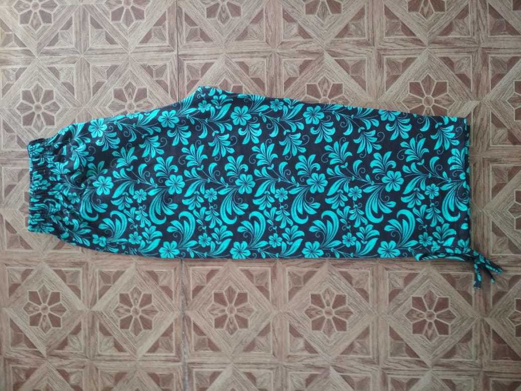 Women Capri Pants